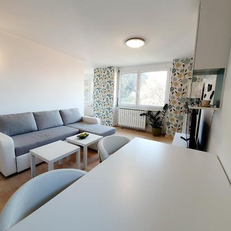 Bossa Nova Castle&Outstanding Home With Garage Lubiana Esterno foto